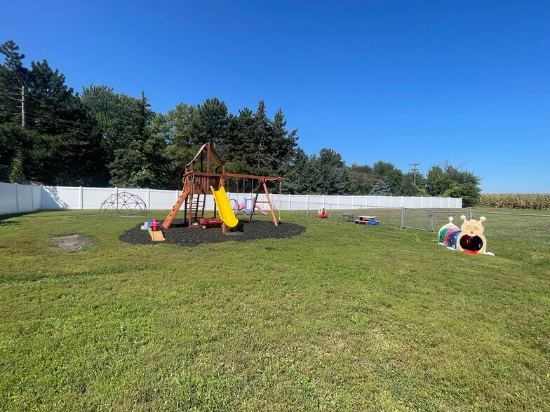 More Photos Of 109 N 23rd St, Dakota City Specialty For Sale
