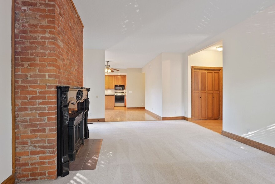 More Photos Of 197 Kent St, Saint Paul Multifamily For Sale