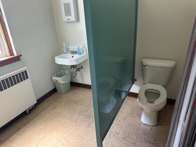 More Photos Of 120 Grand Ave, Cumberland Specialty For Sale