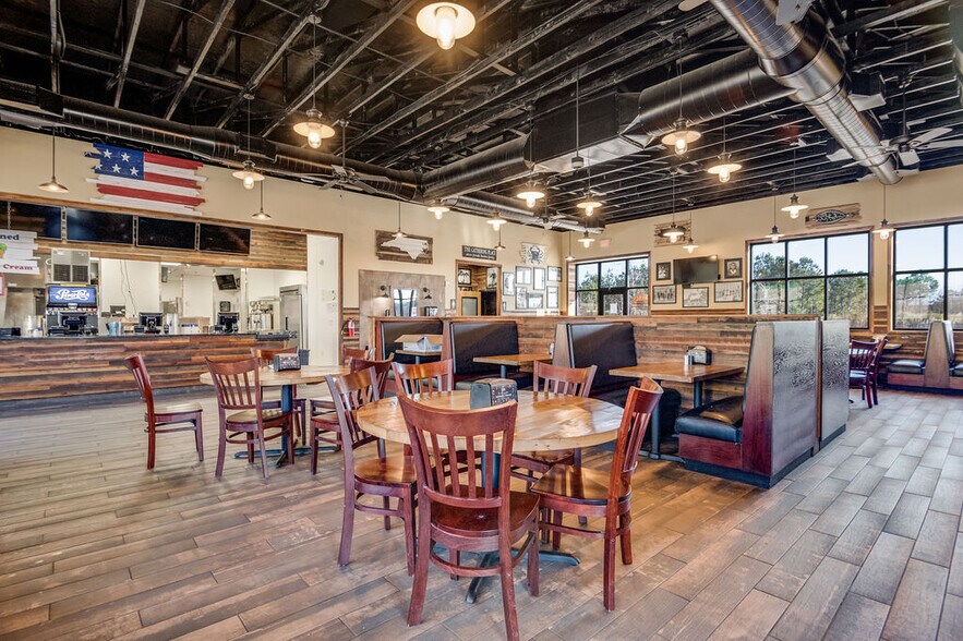 More Photos Of 2470 Gum Branch Rd, Jacksonville Restaurant For Sale