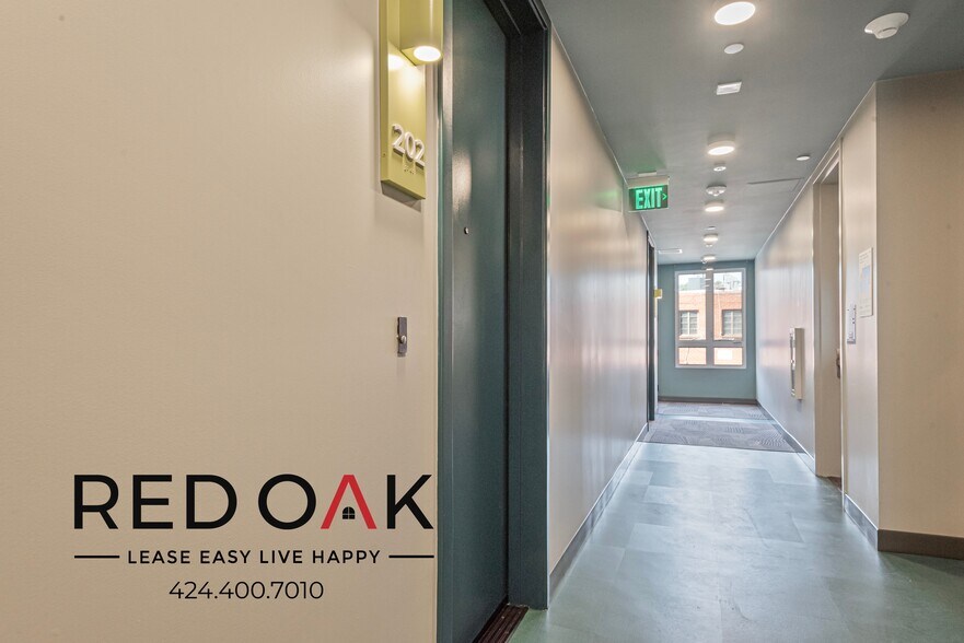 More Photos Of 3450 W 43rd St, Los Angeles Apartments For Lease