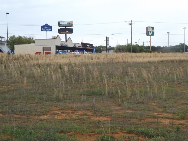 More Photos Of Paul Stabler Dr & Willow Ln, Greenville Land For Sale