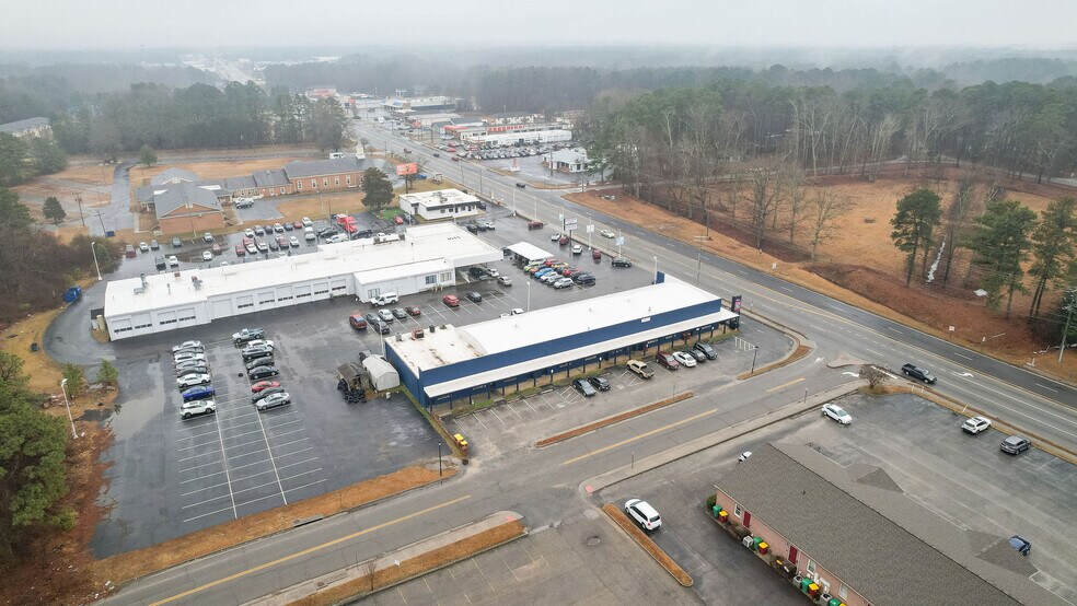 More Photos Of 2825 S Crater Rd, Petersburg Storefront Retail Office For Sale