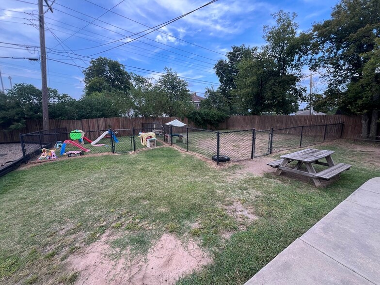 More Photos Of 1221 NW 29th St, Oklahoma City Daycare Center For Sale