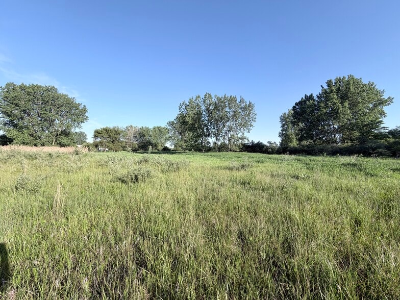 More Photos Of 0 Bell Dr, Warsaw Land For Sale