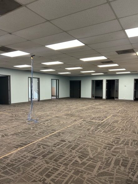 More Photos Of 6800-6840 Squibb Rd, Mission Warehouse For Lease