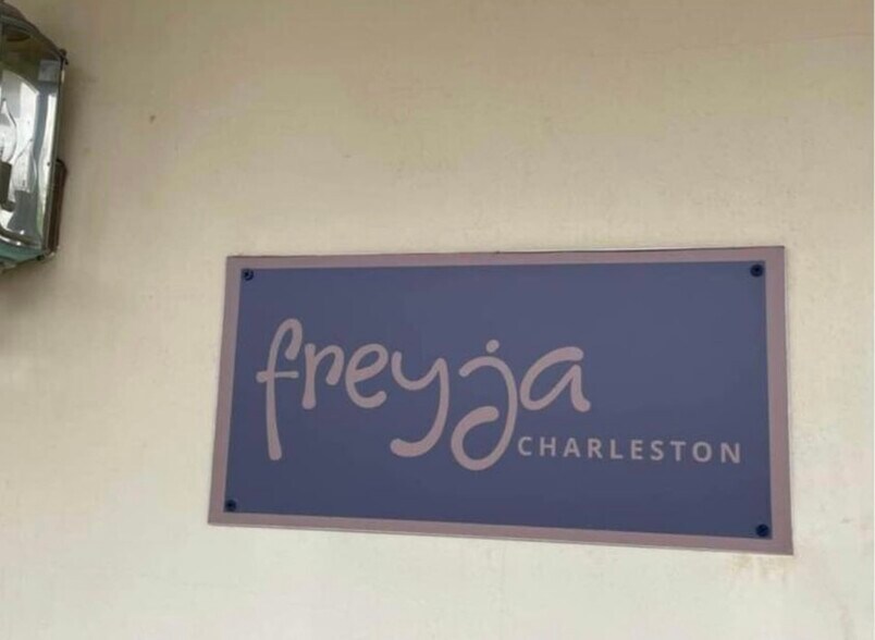 More Photos Of Suite C, Room 1, Charleston Office For Lease