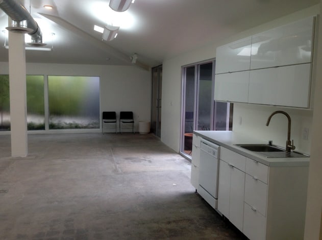 More Photos Of 2020 S Robertson Blvd, Los Angeles Loft Creative Space For Lease