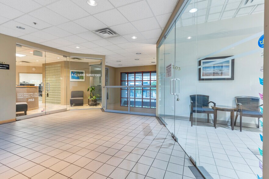 More Photos Of 1120 Westwood St, Coquitlam Office For Sale