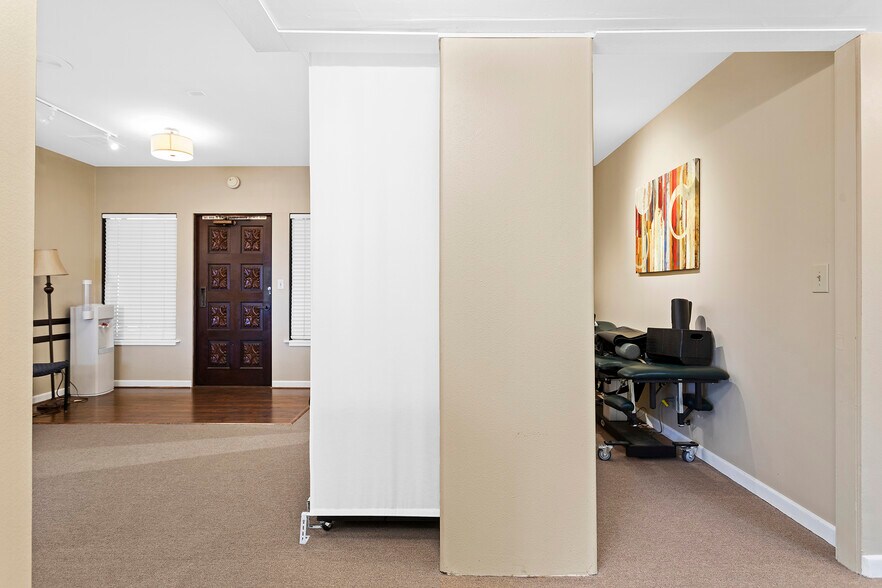 More Photos Of 3231 Waring Ct, Oceanside Medical For Lease