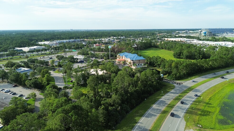More Photos Of 90 Professional Blvd, Daytona Beach Hotel For Sale
