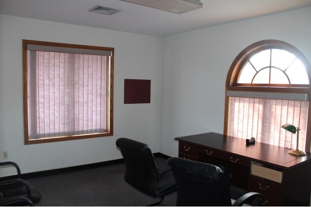 More Photos Of 34 Route 17K, Newburgh Medical For Lease
