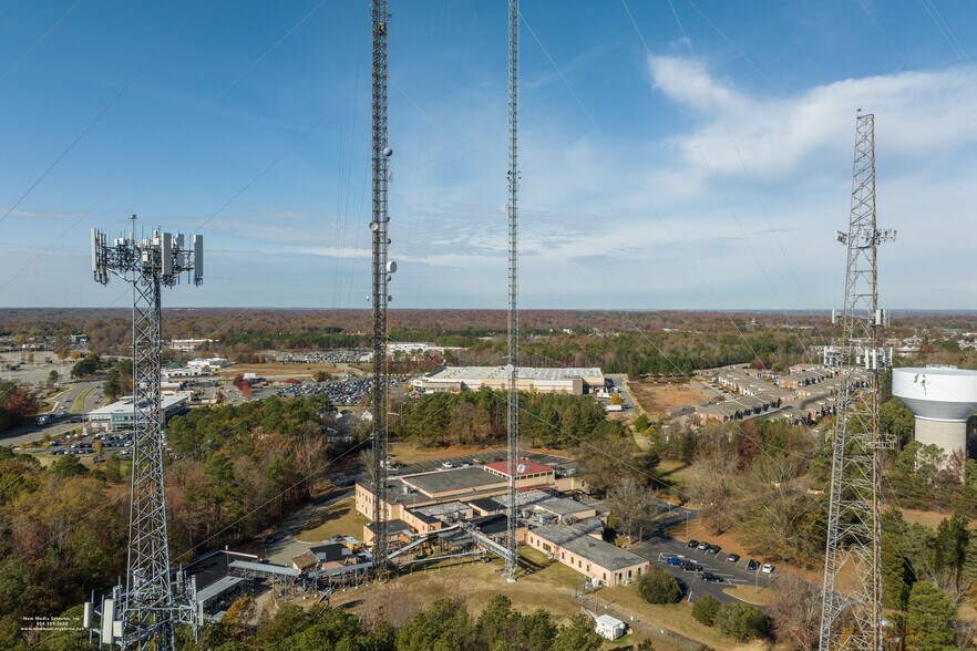 More Photos Of 23 Sesame St, Richmond Telecom Hotel Data Hosting For Sale