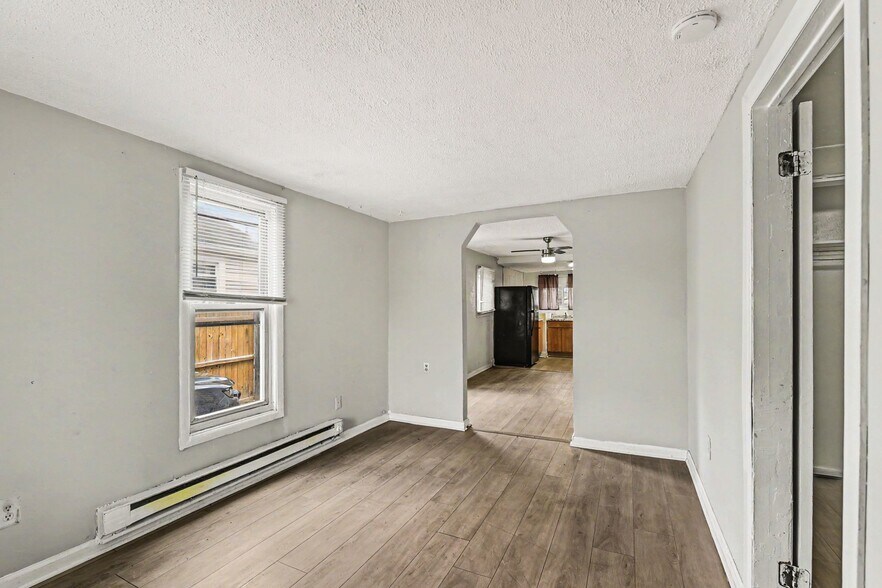More Photos Of 7707 Baltimore Annapolis Blvd, Glen Burnie Office Residential For Sale