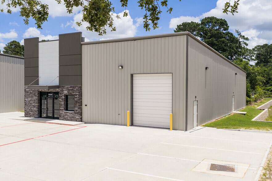 More Photos Of 12822 Cypress Valley Rd, Cypress Warehouse For Sale