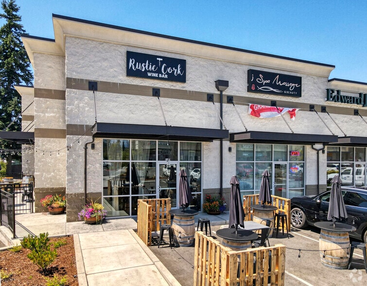 More Photos Of 901 Frontier Cir E, Lake Stevens Freestanding For Lease