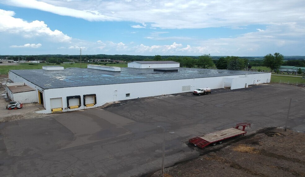 Primary Photo Of 600 Detroit, West Liberty Warehouse For Lease