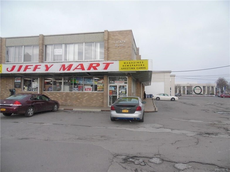 More Photos Of 150 Washburn St, Lockport Freestanding For Sale