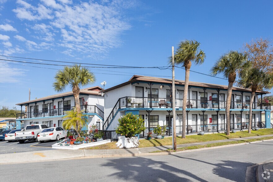 More Photos Of 2150 N Ponce de Leon Blvd, Saint Augustine Hotel For Sale