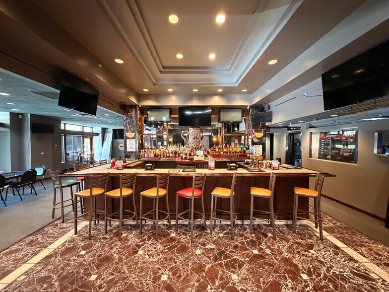 More Photos Of 100 N 12th St, Lincoln Office Residential For Sale