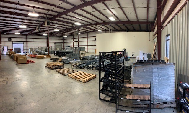 More Photos Of 175 Andrew Dr, Stockbridge Warehouse For Lease