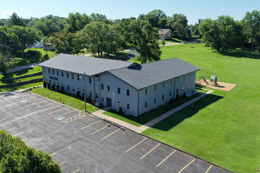 More Photos Of 2100 S 51st St, Omaha Religious Facility For Sale