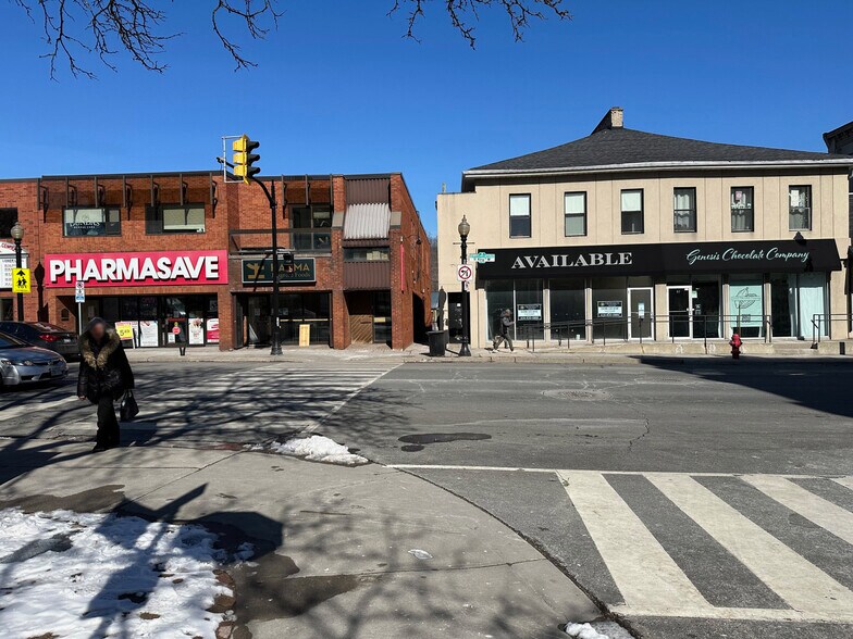 More Photos Of 93-101 King St W, Hamilton Apartments For Lease