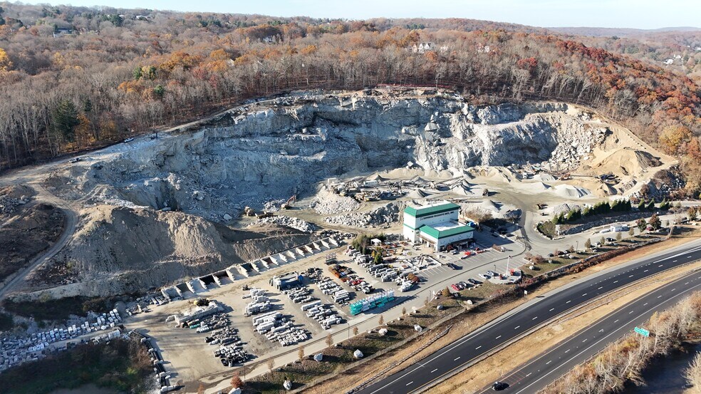 More Photos Of 600 Derby Ave, Seymour Land For Lease