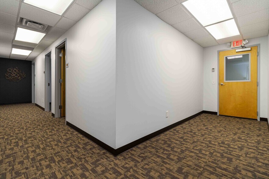 More Photos Of 118 Stockbridge Rd, Jonesboro Medical For Sale