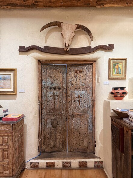 More Photos Of 1075 Paseo de Peralta, Santa Fe General Retail For Sale