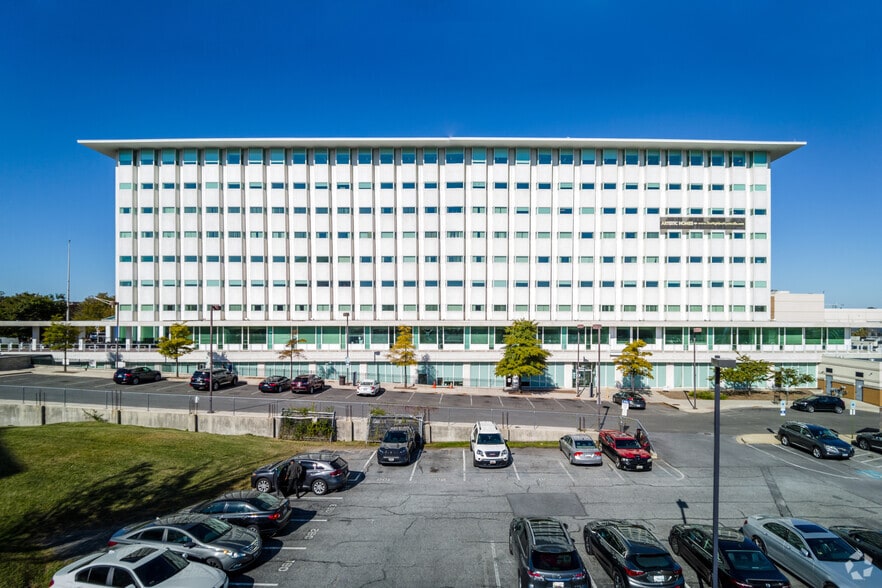 More Photos Of 6505 Belcrest Rd, Hyattsville Office For Lease