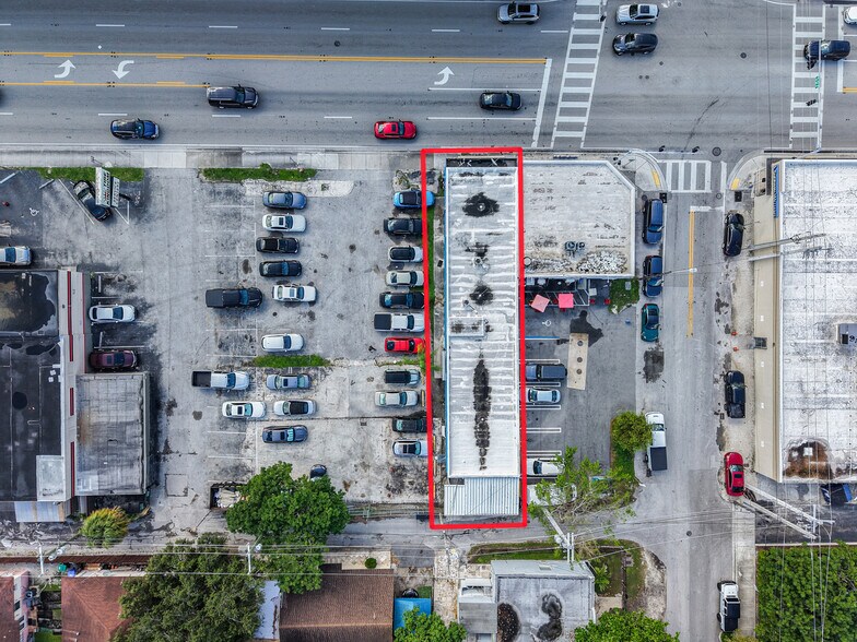 More Photos Of 3771 Bird Rd, Miami Storefront For Sale