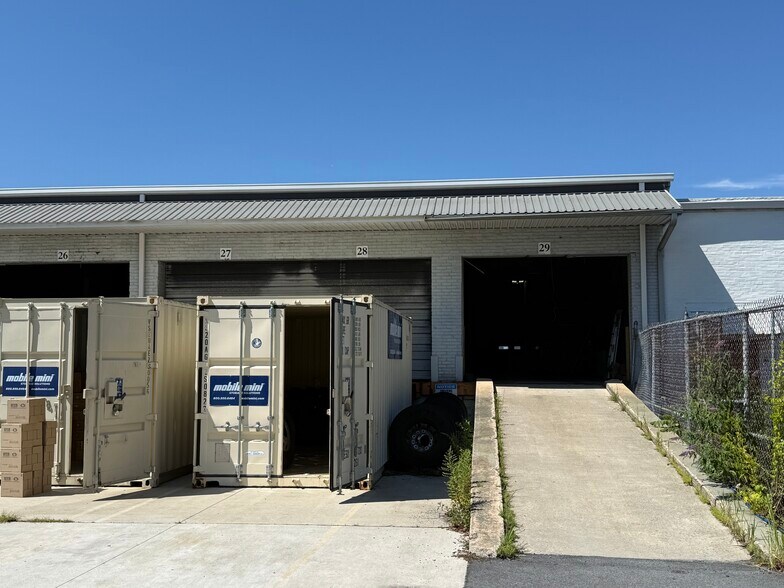 More Photos Of 1132 N Irving St, Allentown Truck Terminal For Lease