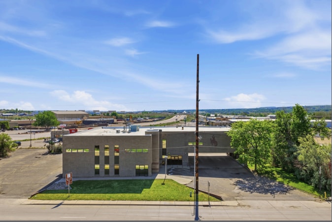 More Photos Of 305 SW Wyoming, Casper Office For Sale