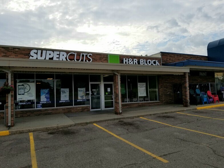 More Photos Of 8751-8789 Monroe Rd, Durand Unknown For Lease