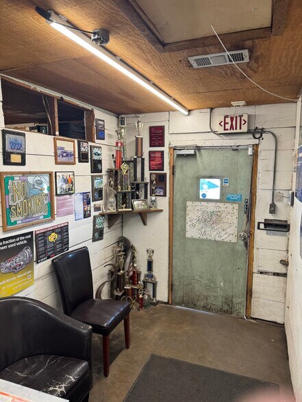 More Photos Of 5020 Mansfield Hwy, Fort Worth Auto Repair For Sale