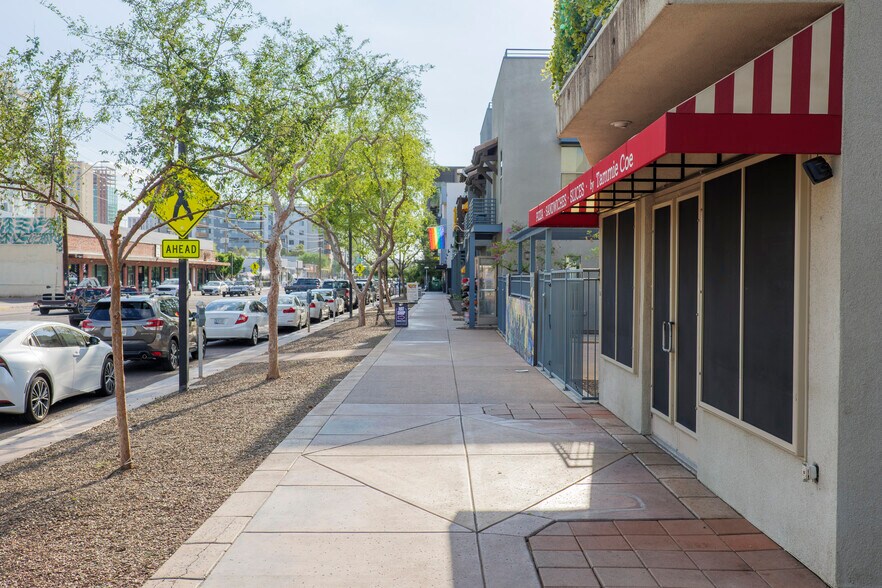More Photos Of 610 E Roosevelt St, Phoenix Storefront Retail Residential For Sale