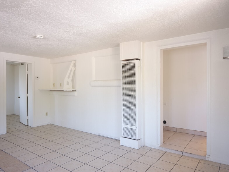 More Photos Of 1607 5th St, Santa Fe Apartments For Sale