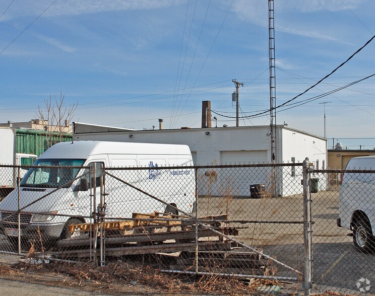 More Photos Of 115 Commercial St, Dayton Warehouse For Sale
