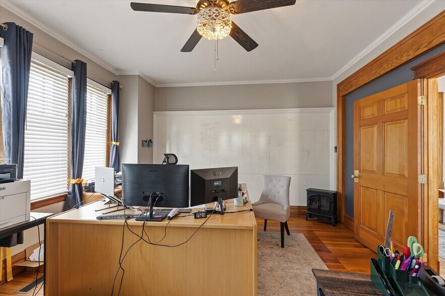 More Photos Of 1028 E Colfax Ave, South Bend Office For Sale