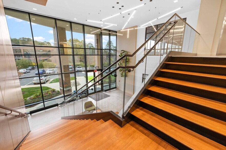 More Photos Of 2300 Rexwoods Dr, Raleigh Medical For Lease