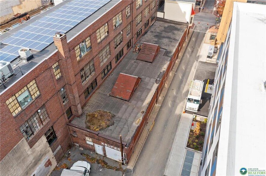 More Photos Of 926-928 W Hamilton St, Allentown Storefront Retail Office For Sale