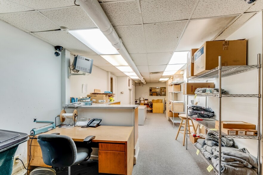 More Photos Of 115 Chestnut St, Philadelphia Office For Lease