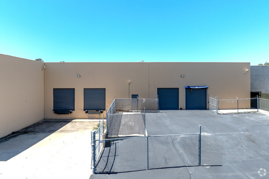 More Photos Of 2630 Business Park Dr, Vista Manufacturing For Lease