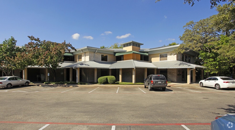 More Photos Of 3839 Bee Caves Rd, Austin Office For Lease