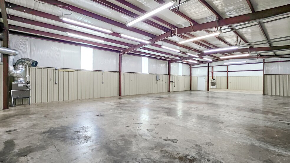 More Photos Of 14405 US Highway 72, Athens Warehouse For Sale