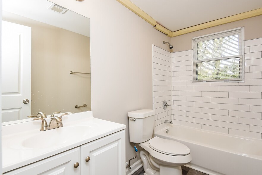 More Photos Of 3586 Jackson St, Atlanta Apartments For Sale