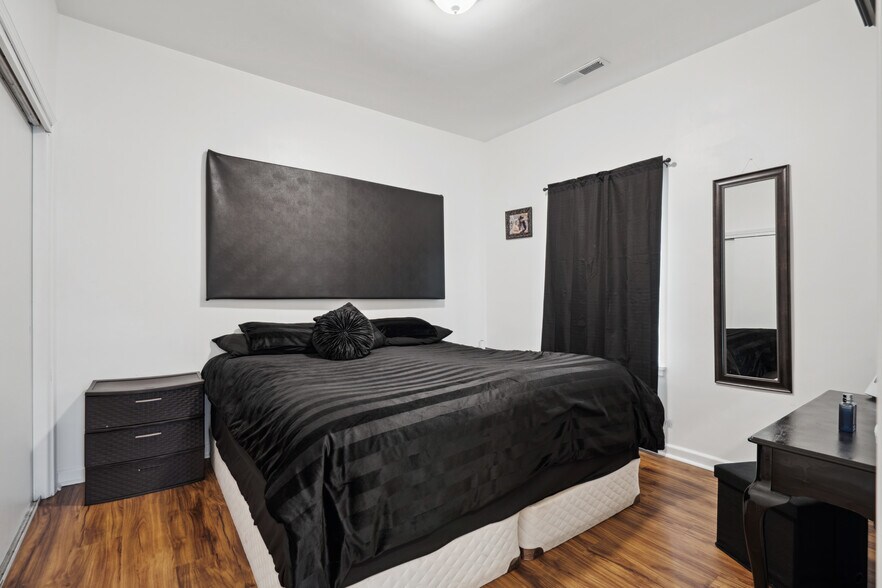 More Photos Of 310 2nd St SE, Dyersville Specialty For Sale