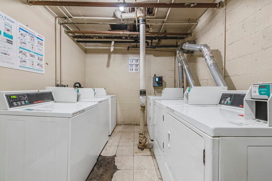 More Photos Of 23740 Fenkell St, Detroit Apartments For Sale