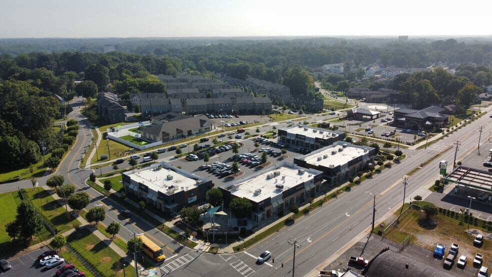 Primary Photo Of 4701 Monroe Rd, Charlotte Unknown For Lease